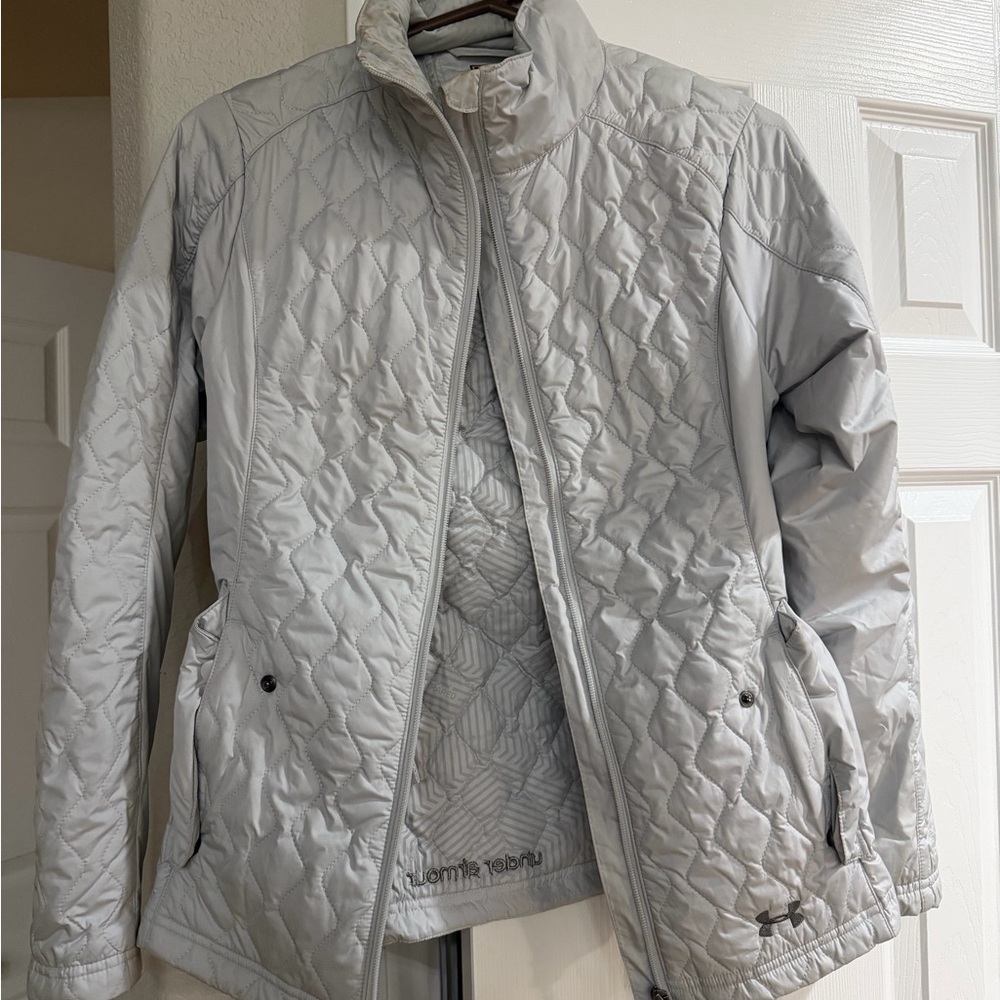 Under Armour Women's Quilted Ski Jacket - Light Gray Small